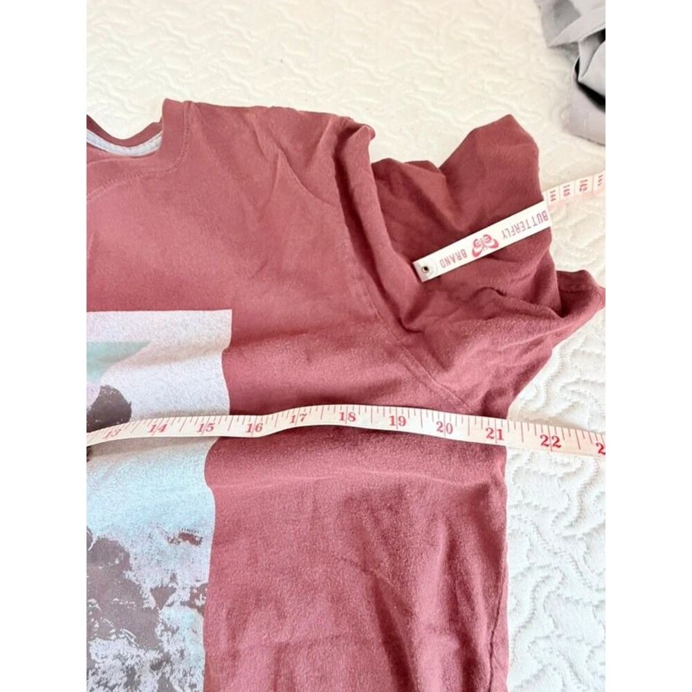 The North Face Not All Who Wander Graphic T-Shirt Men’s Large Burgundy Hiking - Picture 4 of 6